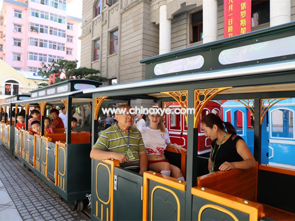 轨道观光小火车,步行街有轨观光小火车厂家直销